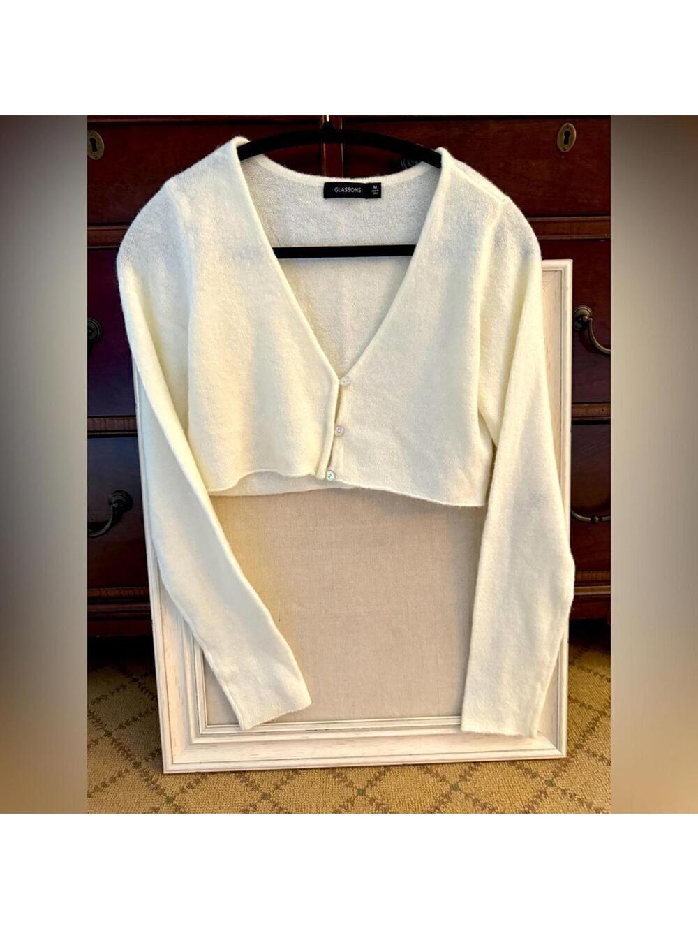 Glassons Winter white cropped long sleeve cardigan sweater NWOT M